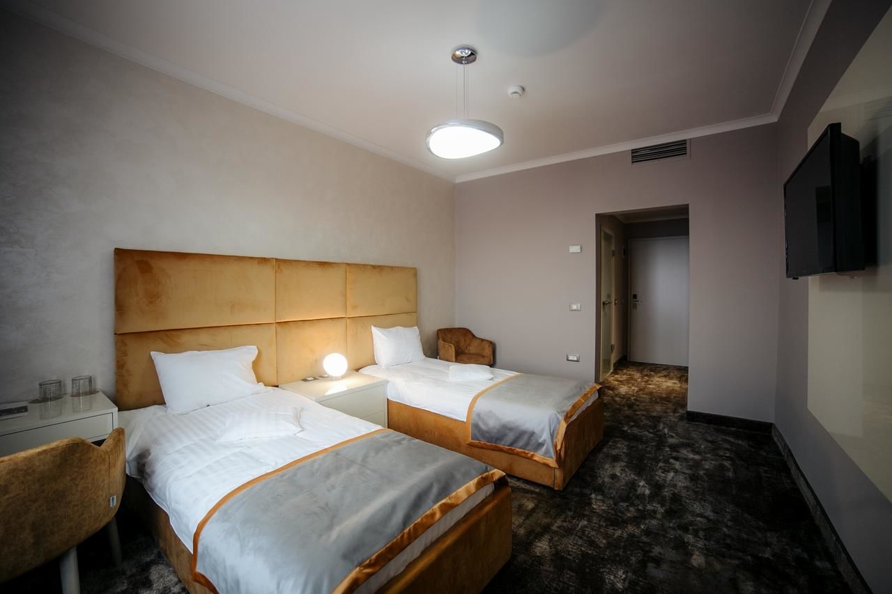 Отель Royal Classic Hotel Клуж-Напока-32