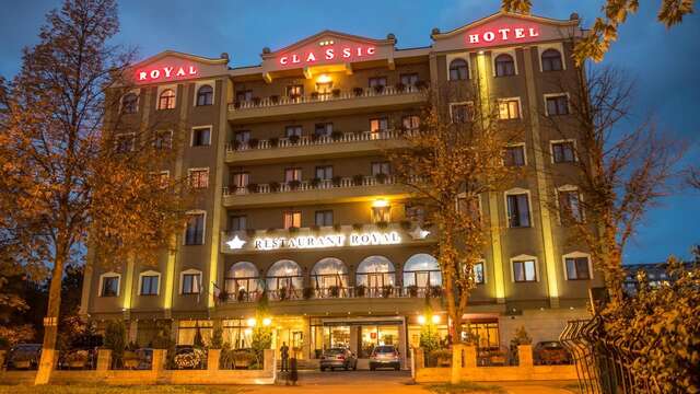 Отель Royal Classic Hotel Клуж-Напока-23